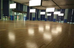 �к����@��ë���^